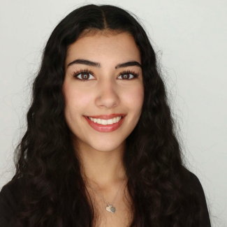 Yasameen Farzana